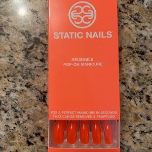 NIB Static Nails Reusable Pop-on Manicure Orange